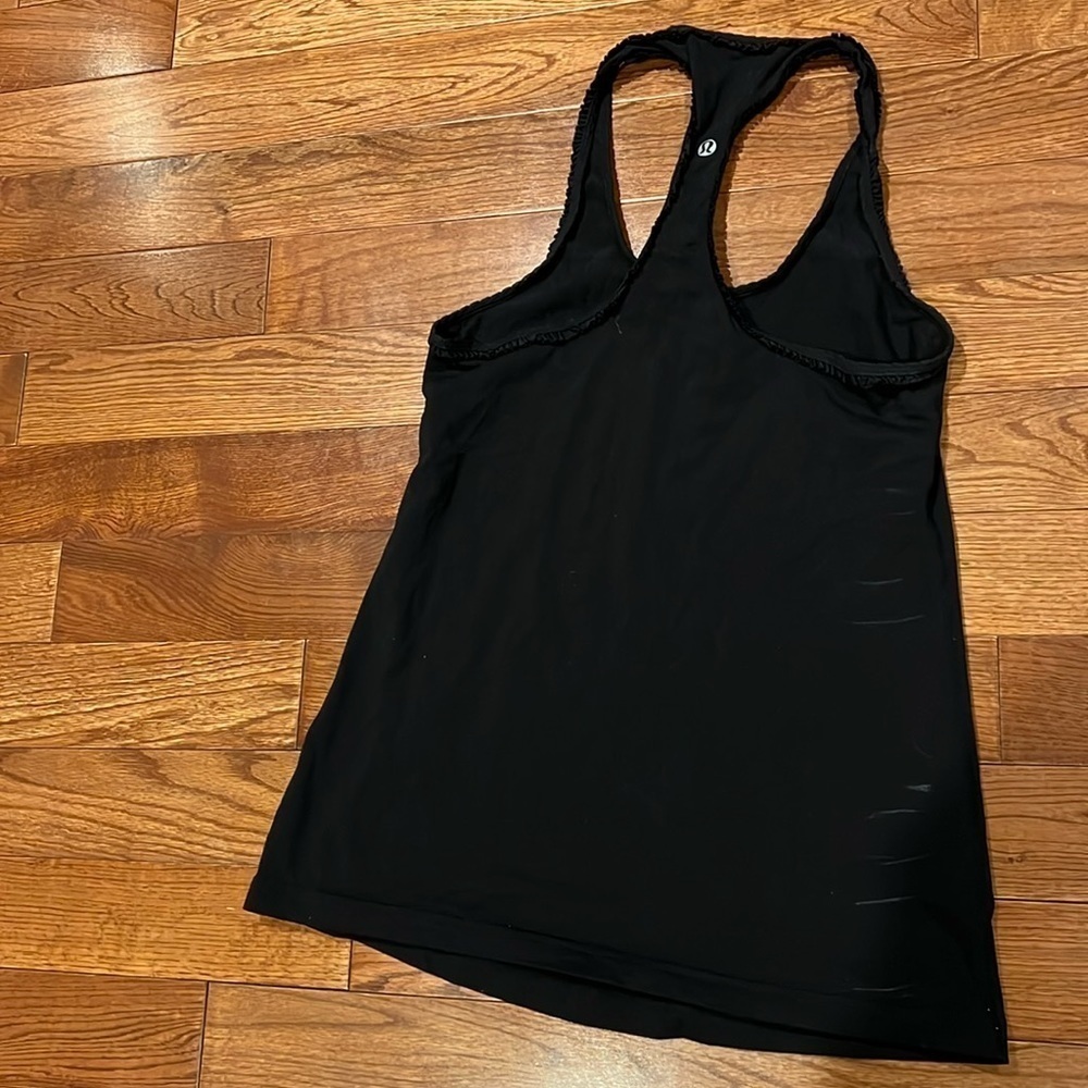 lululemon  black Racer ruffle trim tank top Sz S